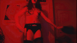 psy-faerie:  juicy–kitty:  Put On the Red LightŮ for 11 minI didn’t have to wear that dress tonight, but I did have to give you strip tease since my mind is made up. Watch me strip out of my little black dress and cum all over the floor like the