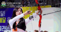kidkendoll: mars-alkaid:  misamo:  most graceful archery in history  she’s beauty 👏 she’s grace 👏 she’ll shoot you in the face👏  Where is her million dollar shampoo endorsement deal 