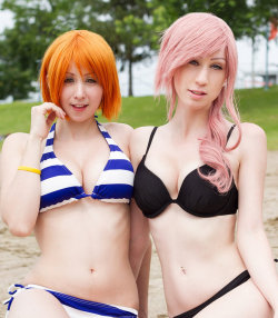 universalnerdculture:  Nami (One Piece) and Lightning (Final Fantasy) Cosplay
