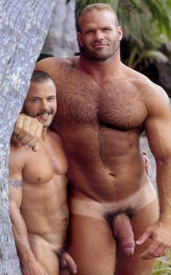 big-cocks-only:  Big Cocks Only:   Wonder who’s going to be on top ;-) LOL. Nice uncut fat , flaccid cock on this huge bodybuilder bear who’s just about to devour his little boy friend for breakfast. Check out both heads and neck… just tremendous.…