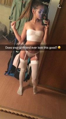 Sexy Snaps + Selfies