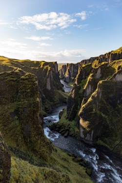expressions-of-nature:Fjaðrárgljúfur, Iceland by Sascha Berner