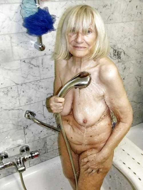 Free sex pics Hot granny fucked 9, Sex porn pictures on blueeye.nakedgirlfuck.com