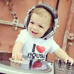 #music #dj #housemusic #baby #aww #instaphoto