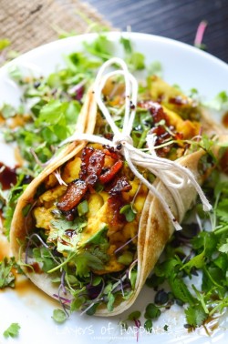 yummyinmytumbly:  Farmers’ Market Breakfast Tacos