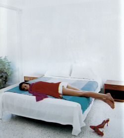 labsinthe:“Croisière Californie” Carmen Kass photographed by Peggy Sirota for Vogue Paris 1997/1998