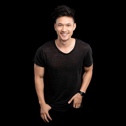 dailymalec:  Harry Shum Jr. photographed for AOL BUILD Series on August 24, 2016.  