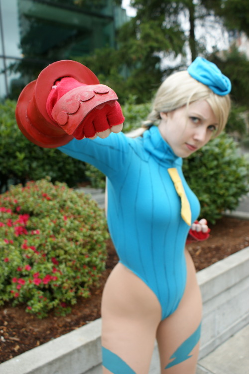 Cammy cosplay nude Street Fighter