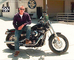 mymarsrevolution:  Sons of Anarchy customized Harley Davidson Theo Rossi / Street Bob   