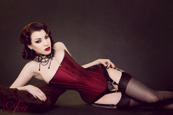 beautiful things from Ava Corsetry©avacorsetry.co.ukbest of Lingerie:www.radical-lingerie.com