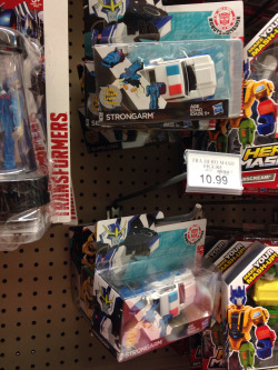 Oh hey, the Robots in Disguise toys are already showing up