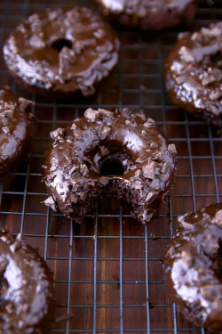 foodffs:MEXICAN CHOCOLATE DONUTS Really nice recipes. Every hour. Show me what you cooked!