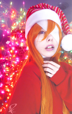   Christmas was better in Germany! The only festive thing I&rsquo;ve shot this year, and it&rsquo;s Asuka cosplay! HAHA. Photography by Hollow2.5 Happy holidays to all of my followers, thanks for another whole year with me.  
