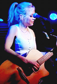 emilykinneydaily:   Emily Kinney performing at Kilby Court on June 8th of her ‘This is War Tour’. (x)