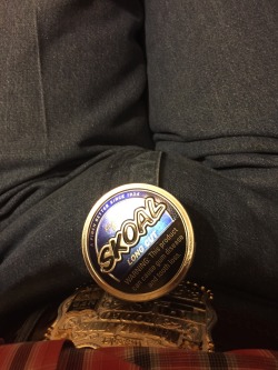 you2knowit:  txwrangler:  Want a dip?   Looks like you are packing more than your lip bud  Yes I would in both the Skoal and the crotch