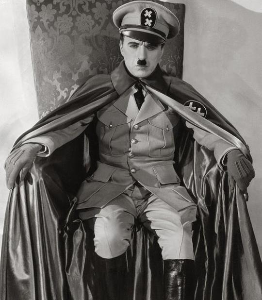  75 anos atrs, Charlie Chaplin tem o mundo em suas mos como "O Grande Ditador", em estria em NY. Tumblr_nw9uflAZ9I1ufdu37o1_540