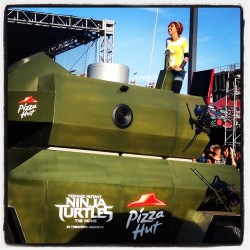 Go check out heyitsapril.com to see a video of me playing with a real life version of my favorite childhood toy!!! #sdcc #tmnt #pizzahuttmnt #pizzaistruluv  (at Comic Con 2014 San Diego)