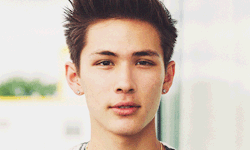male-celebs-naked:  celebsland: famousmeat:  Magcon Viner Carter Reynolds’ cock from his sex tape leaked today  Baaaaabe, let me suck that thing.  Submit HERE  ←More Celebs HERE  ←