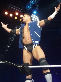 rwfan11:  Alex Riley  The collage jock that everyone wants to fuck! &gt;;)