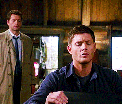 outpastthemoat:  One of my favorite things about this episode was how embarrassed Dean gets when Cas catches a glimpse of the “Busty Asian Beauties” website pulled up on his laptop. Because it’s the scenes like this - Dean being uncomfortable with