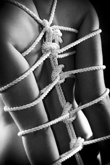 Tie up sex games