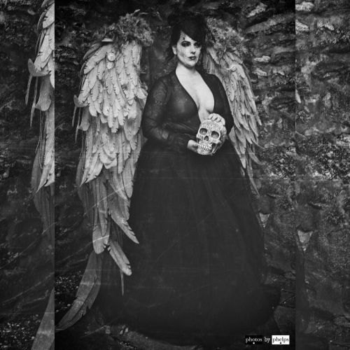 they say the Angel of Death she is real.. last photographed in 1856.  Her beauty is undeniable and lethal. Model is @ms.sinister.rose  #angelofdeath #wings #darkbeauty #photosbyphelps #lace #gothic #oldphotograph #baltimorephotographer #nikon #sigmalens
