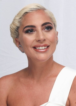 gaga-vibes:  Lady Gaga‘A Star Is Born’ Press Conference [Oct.9, 2018]