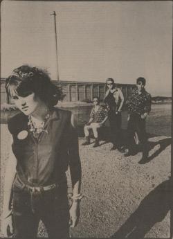 sweet-love-und-romance:  X : Exene Cervanka, Don Bonebrake, Billy Zoom and Joe Doe, circa 1978 in Search &amp; Destroy n°10.Photo by Ruby Ray. via 