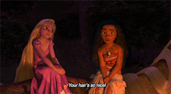 parivan-trash: felixfate:  blankpagesemptyspace:  lukasistotallynotafreak:  thestarontheleft:  dreamworkin:    Disney ladies meeting Moana   ( ◕‿◕✿)    WHY IS NO ONE REBLOGGING THIS SHE FUCKING MERGED THE PICTURES TOGETHER AND IT TOOK HER HOURS
