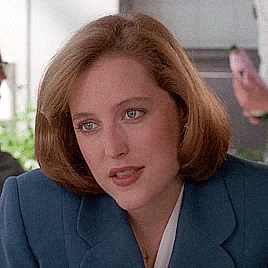 therainking:  Dana Scully in “Squeeze”