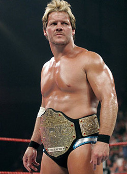 fishbulbsuplex:  World Heavyweight Champion Chris Jericho  Jericho looks good with the world title around his sexy waist!