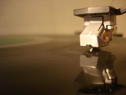 K9 cartridge of linn sondek turntable by soundsense2008 on Flickr.