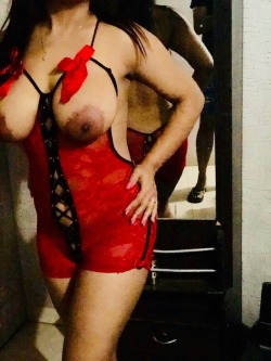 delbicpl:Hey guys. How will you rate this one? This one is from my most favorite fanboy 😈#redlingerie #indianwife #slutty #desi #desislut #desiewife #exhibitionist