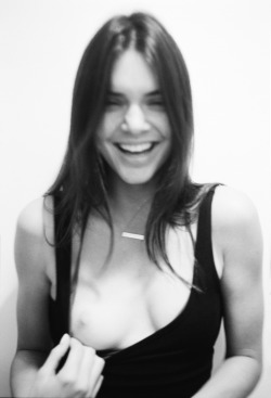 celebpaparazzi:  Kendall Jenner flashing her boob - Moises Arias photoshoot 2015 