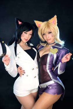 cosplayhotties:  Hello by SpcatsTasha  So sexy! I want these girls on my site!
