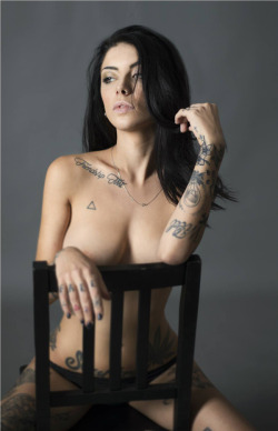 altmodelgirlcrush2:  Sonya Gilli b.k.a. Indaco Suicide for MOTW please…Submitted by @perfectedink! Added for next week!