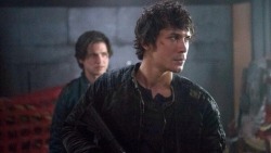 zap2it:  We saw the Season 2 premiere of “The 100” last night. Here’s some teasers.  Spoilers, Ho! Do not read if you don&rsquo;t want to know anything about the episode.