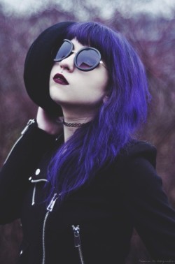candy-for-the-cannibal:Goth part 2 (end) on We Heart It.