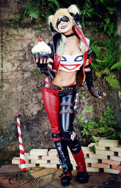 cosplayfanatics:  Harley Quinn Cosplay By Shermie-Cosplay  Follow cosplayfanatics for more cosplay 