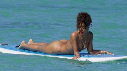 Rihanna nude boat