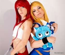 Lucy et Erza together, the models are sister. I&rsquo;m starting to work a the video of Claire and Jill together and I notice that I make a mistake with the installation of my shotgun microphone. The sound is good but there a&rsquo;&lsquo;boum&rsquo;