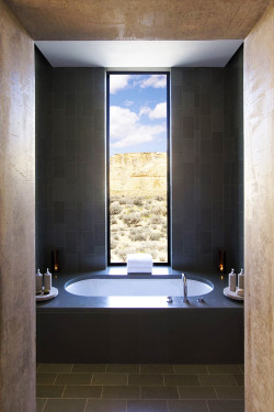 life1nmotion:  The Amangiri Resort and Spa  Is this in India ?