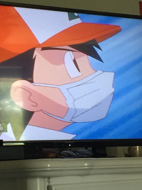 lovelypurplefox:Since it’s blowing up on my Twitter, I wanted to share this image of Ash and Bayleef wearing a mask.