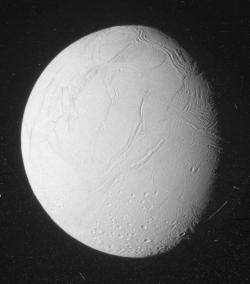 humanoidhistory:Enceladus, moon of Saturn, observed by the Cassini space probe on December 19, 2015. (NASA)
