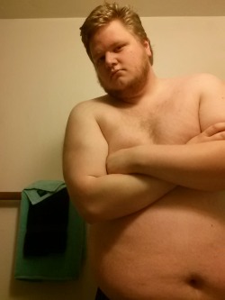 gentlemensuperbears:  panzerbjoern:  So I’m basically the angsty hot fat guy from the movies.  An inglorious reblog of myself. For shame! 