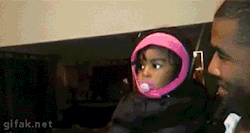 togifs:  Confused Little Girl Meets Her Father’s Twin For the First Time 