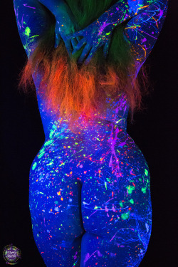 blacklight shoot with Freshie Juice