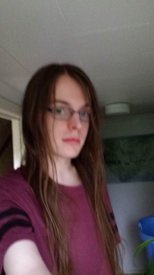 have some incredibly blurry pictures of me idkdamn I didn’t realise how long my hair is getting