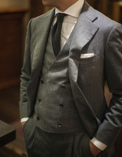 maninpink:  Flannel Double Vest by B&amp;Tailor  I can&rsquo;t even begin to explain what a man in a suit does to me.