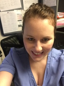sexonshift:  #sexynurse #scrubs #onoff  How happy this sexynurse is to show us all 